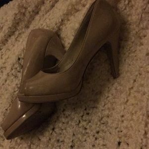 Fortune beige heels size 8 1/2